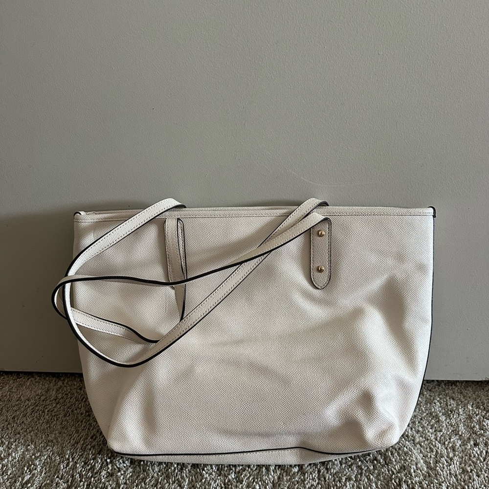 Coach White Leather Tote with Gold Star & Stud Accents - Picture 3 of 6